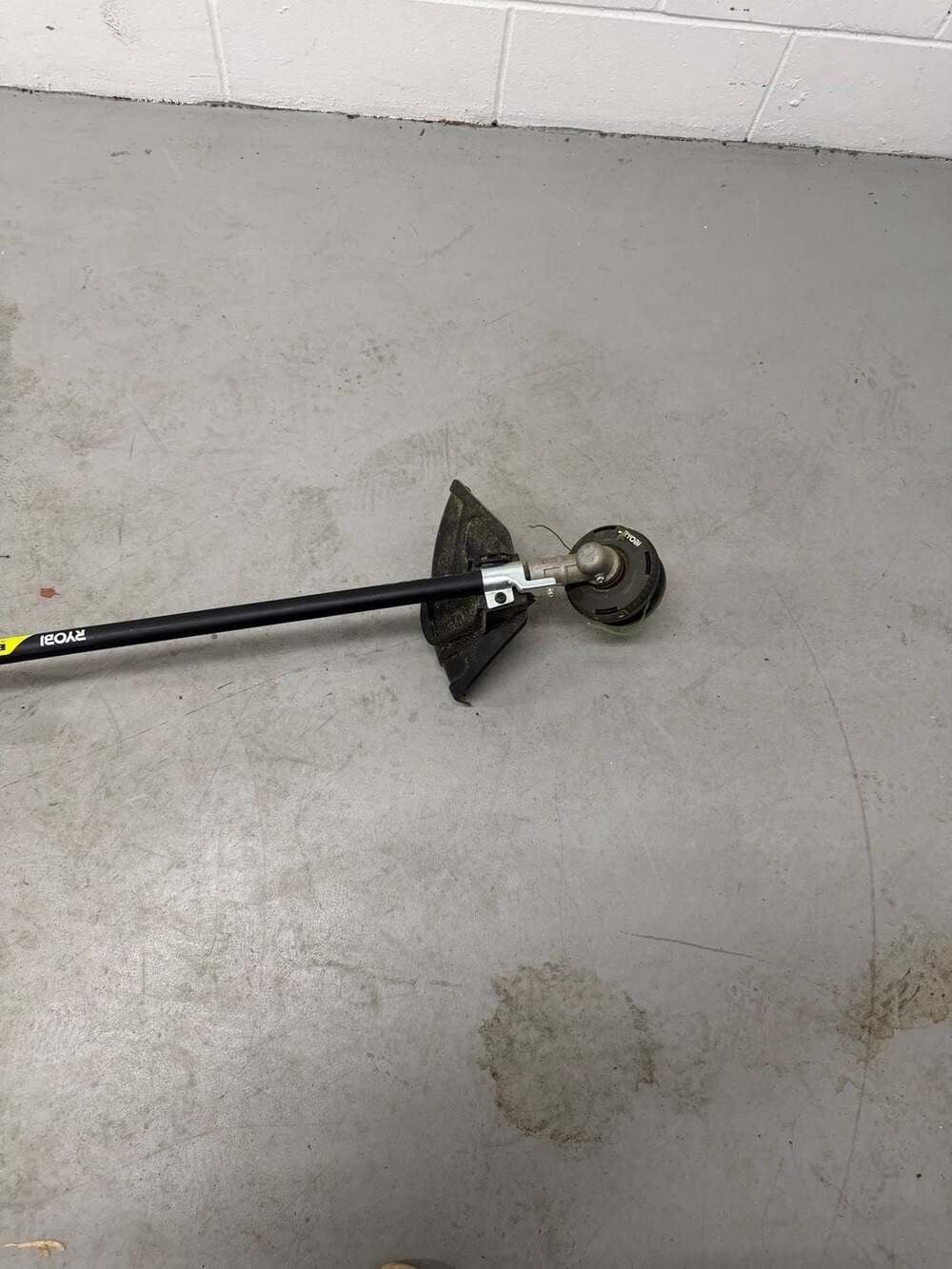 RYOBI 40V Expand-It Cordless Attachment Capable String Trimmer